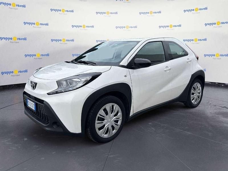 Usata Toyota Aygo X Active 72 CV (52 kW) 2025 Bianco SUV