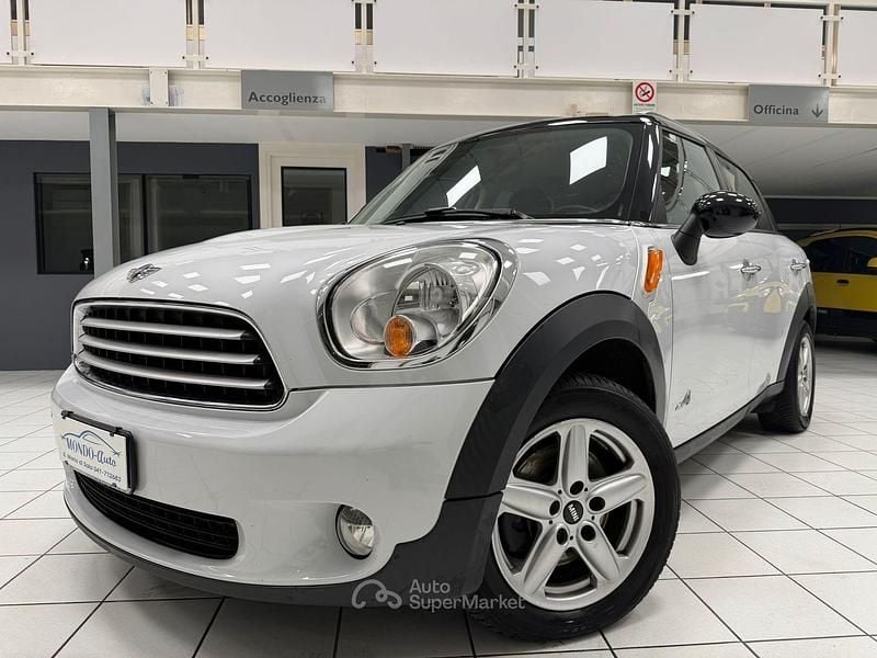Bianco Usata 2012 Mini Cooper D Countryman SUV | 7700 € (Buon prezzo) - Immagine 1/4