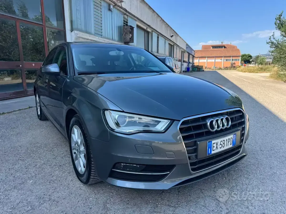Usata Audi A3 Ambition 150 CV (110 kW) 2014 Grigio Berlina