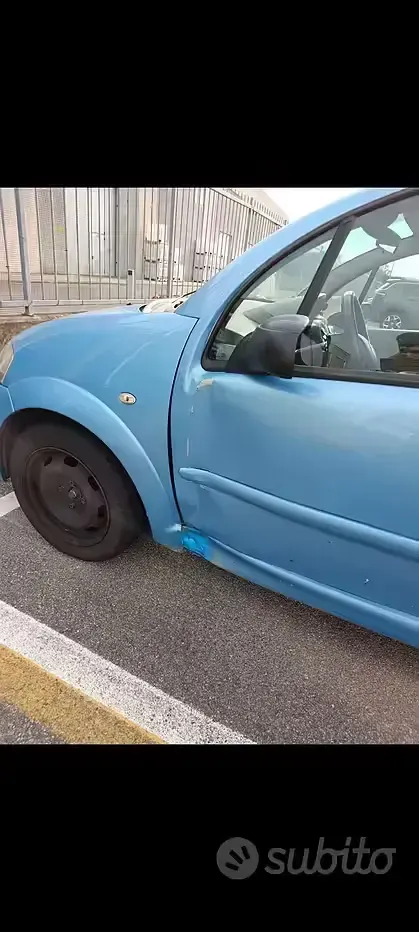 Usata Citroën C3 68 CV (50 kW) 2005 Bluazzurro Berlina