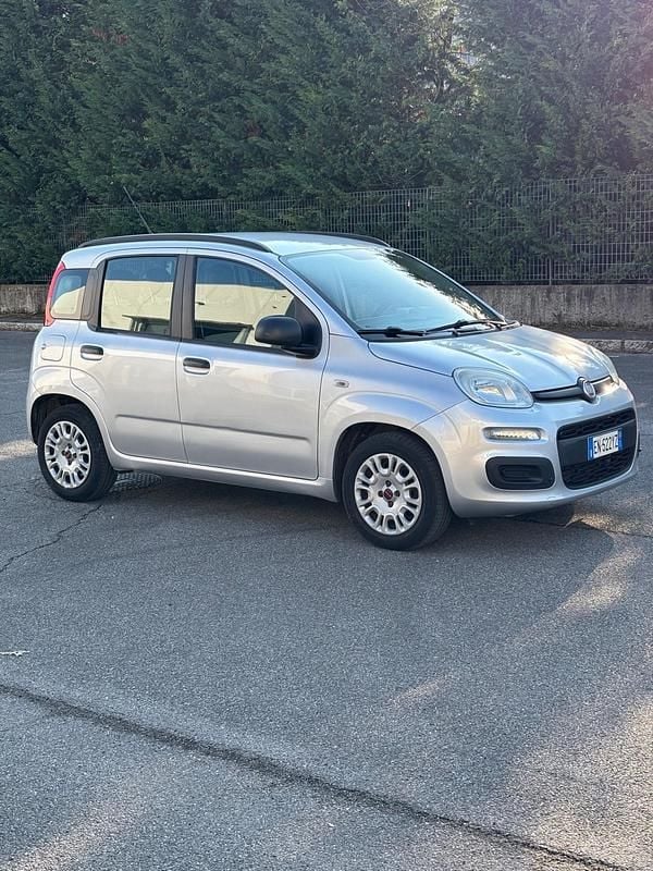 Usata Fiat Panda 75 CV (55 kW) 2012 Grigio Utilitaria