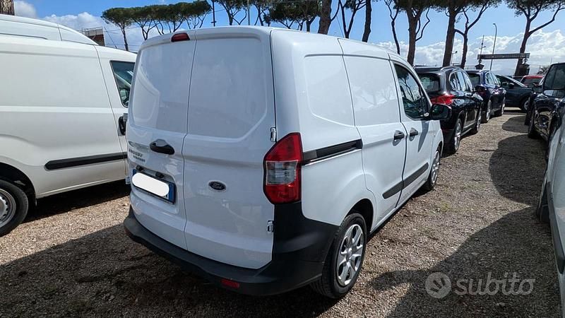 Usata Ford Transit 101 CV (74 kW) 2023 Bianco Furgone