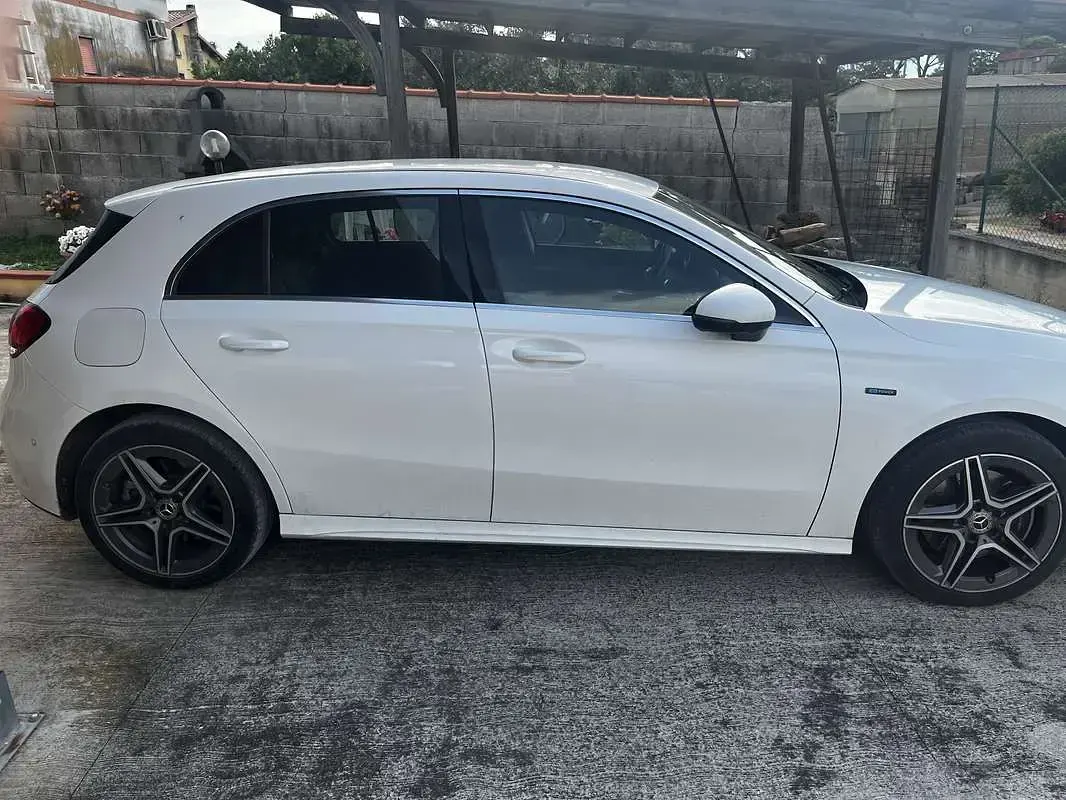 Usata Mercedes A250 Premium 160 CV (117 kW) 2021 Berlina
