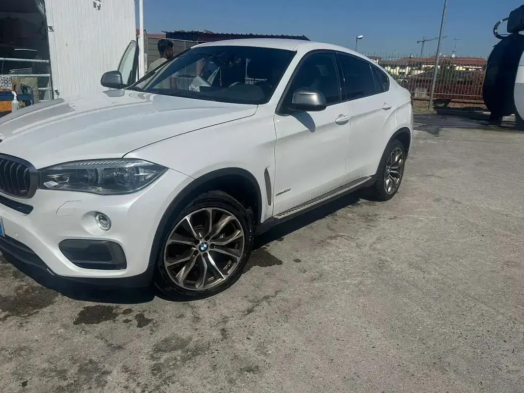 Usata BMW X6 249 CV (183 kW) 2018 SUV