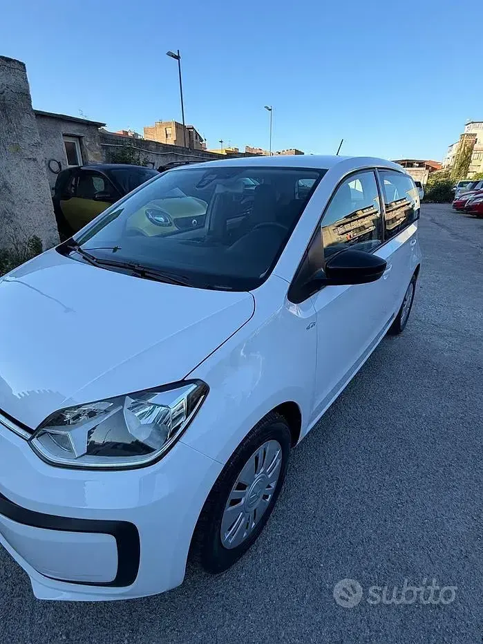 Usata VW up! 70 CV (51 kW) 2019 Bianco Utilitaria