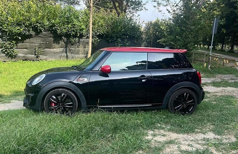 Usata Mini John Cooper Works 231 CV (169 kW) 2015 Nero Utilitaria