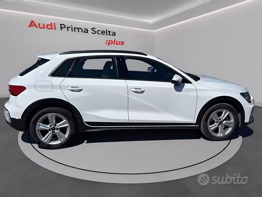 Usata Audi A3 Business 150 CV (110 kW) 2025 Bianco Berlina