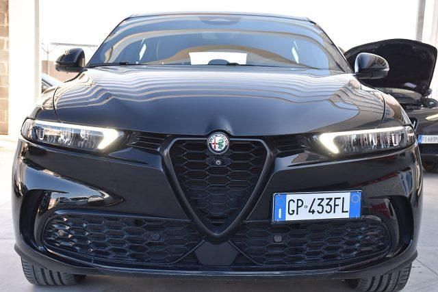Usata Alfa Romeo Tonale Sprint 131 CV (96 kW) 2023 Nero SUV