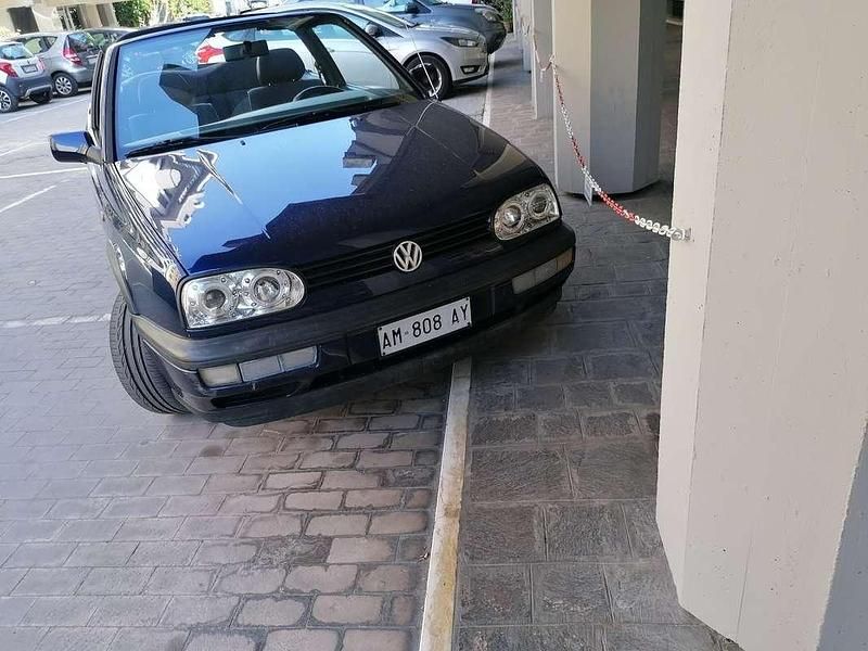 Usata VW Golf Cabriolet Sport 101 CV (74 kW) 1996 Cabrio