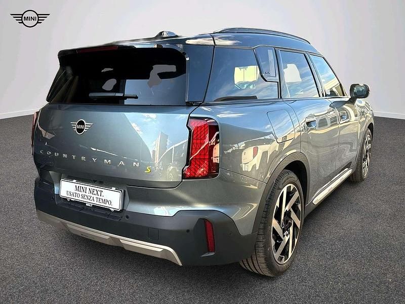Usata Mini Countryman Favoured 225 kW (306 CV) 2025 Verde SUV