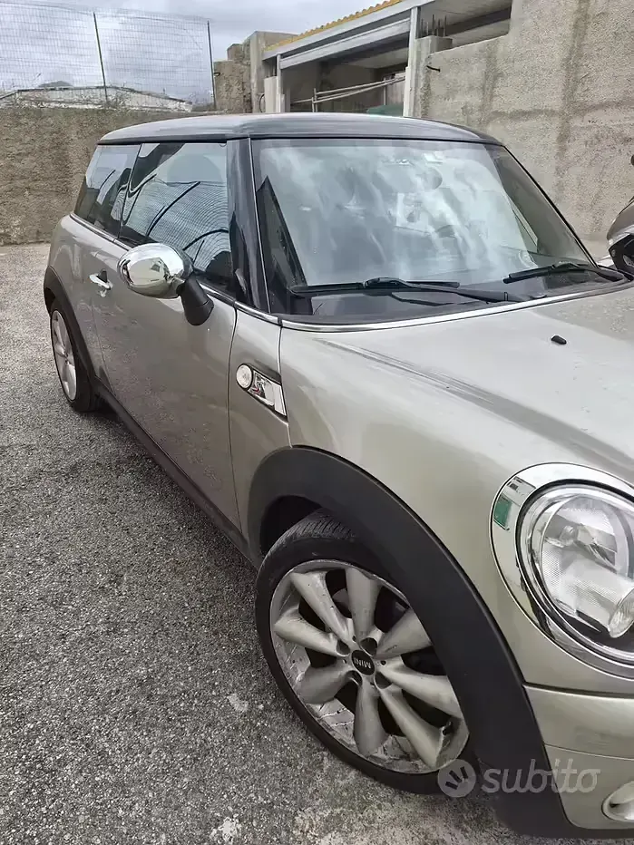 Usata Mini Cooper Coupé 120 CV (88 kW) 2007 Marrone Coupé