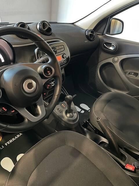 Usata Smart ForFour Electric Drive Prime 40 kW (55 CV) 2019 Nero