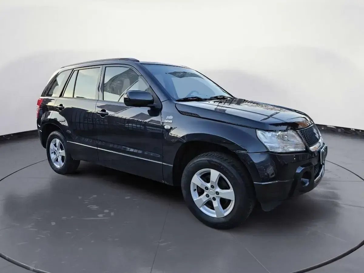Usata Suzuki Grand Vitara 129 CV (94 kW) 2007 Nero SUV