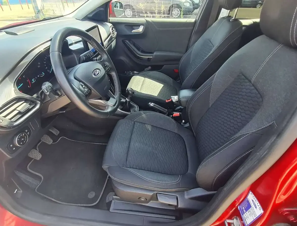 Usata Ford Puma Titanium 125 CV (91 kW) 2020 Rosso SUV