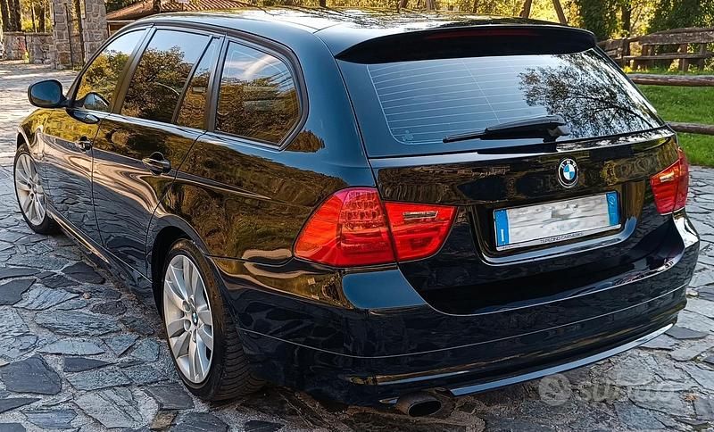 Usata BMW 316 116 CV (85 kW) 2011 Nero Berlina