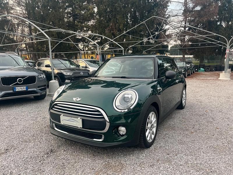 Usata Mini One D 95 CV (69 kW) 2017 Verde Utilitaria
