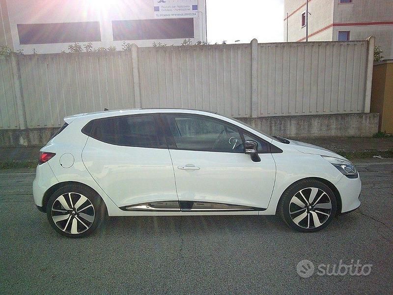 Usata Renault Clio IV 75 CV (55 kW) 2013 Bianco Berlina