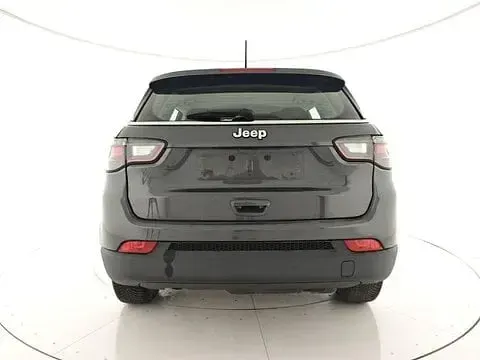 Usata Jeep Compass 120 CV (88 kW) 2022 Gray SUV