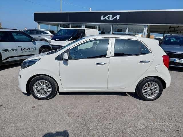 Usata Kia Picanto Style 67 CV (49 kW) 2022 Bianco Utilitaria