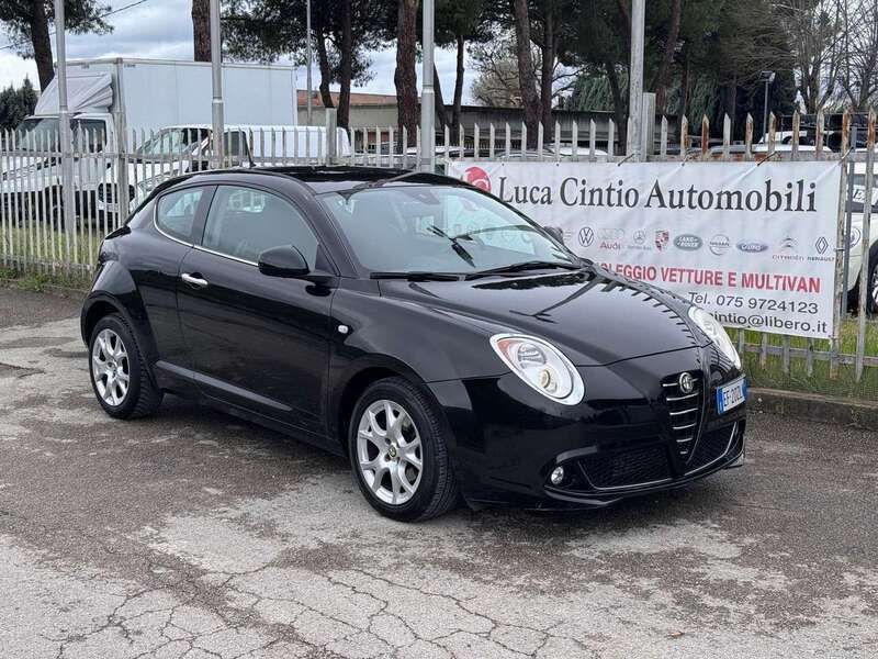 Nero Usata 2011 Alfa Romeo MiTo Distinctive Due volumi | 6500 € (Cara) - Immagine 1/4