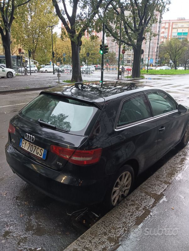Usata Audi A3 116 CV (85 kW) 2015 Nero Berlina