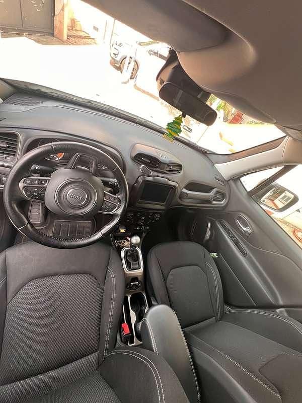 Usata Jeep Renegade Longitude 131 CV (96 kW) 2019 Bianco SUV