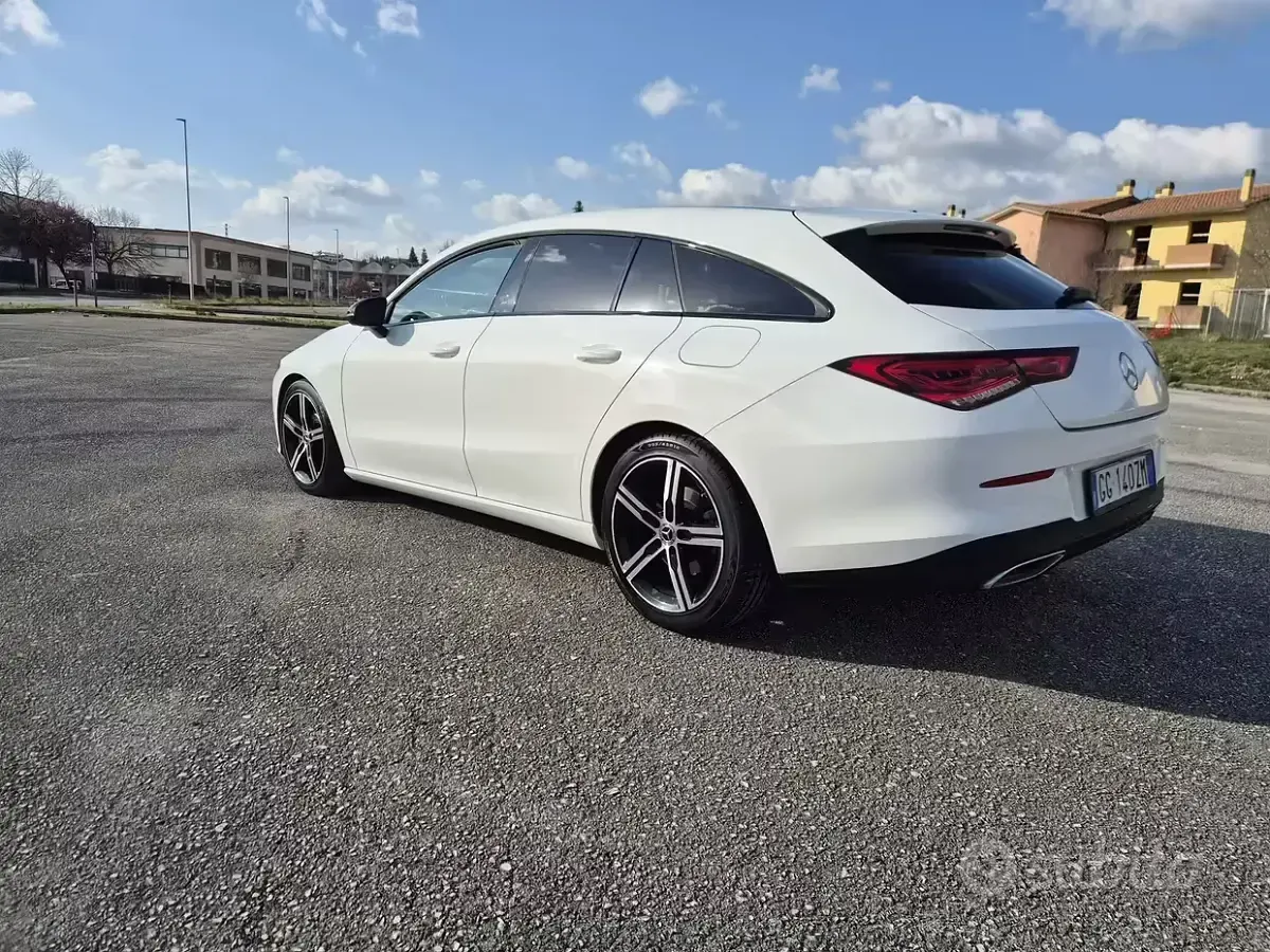 Usata Mercedes CLA200 150 CV (110 kW) 2021 Station wagon