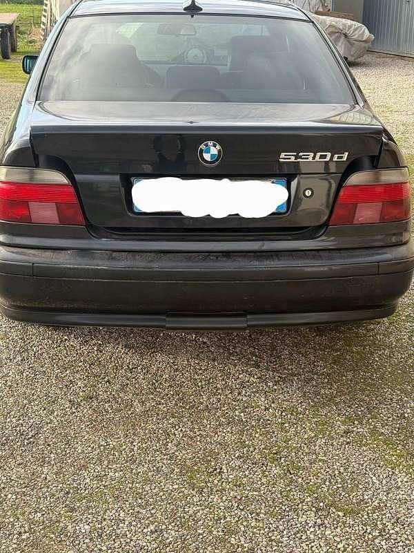 Usata BMW 525 Efficient Dynamics 143 CV (105 kW) 1999 Nero Berlina