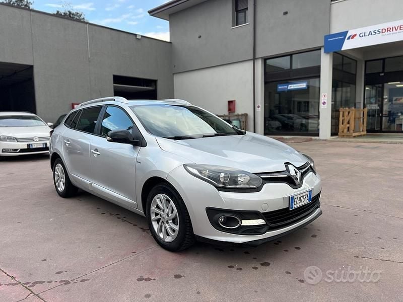 Usata Renault Mégane GrandTour 110 CV (80 kW) 2015 Grigio Station wagon