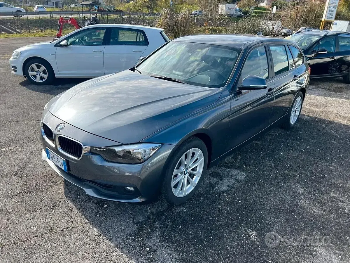 Usata BMW 320 Advantage 190 CV (139 kW) 2016 Grigio Station wagon