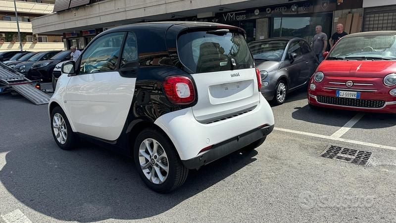 Usata Smart ForTwo Coupé Passion 90 CV (66 kW) 2018 Bianco Coupé