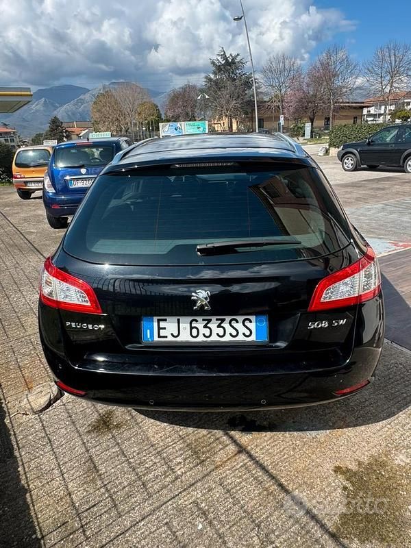 Usata Peugeot 508 115 CV (84 kW) 2011 Nero Station wagon