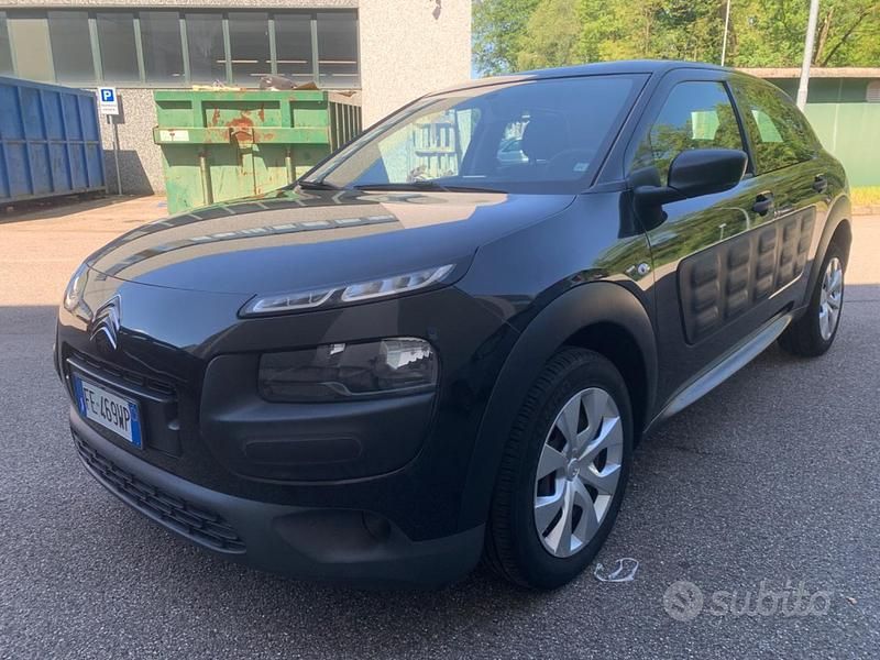 Usata Citroën C4 Cactus Feel 75 CV (55 kW) 2016 Nero Utilitaria