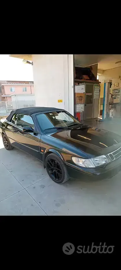 Usata Saab 900 Cabriolet 118 CV (86 kW) 1995 Nero Cabrio