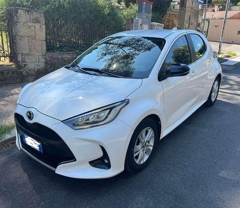 Usata Mazda 2 92 CV (67 kW) 2022 Bianco Utilitaria