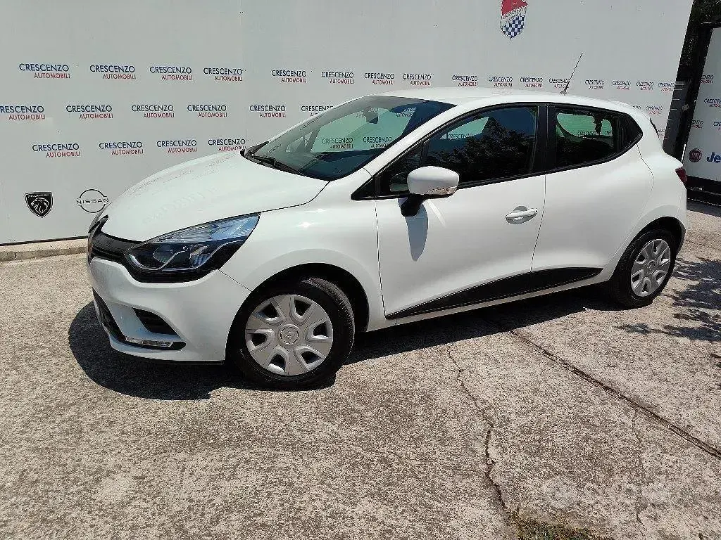 Usata Renault Clio IV 75 CV (55 kW) 2019 Bianco Berlina