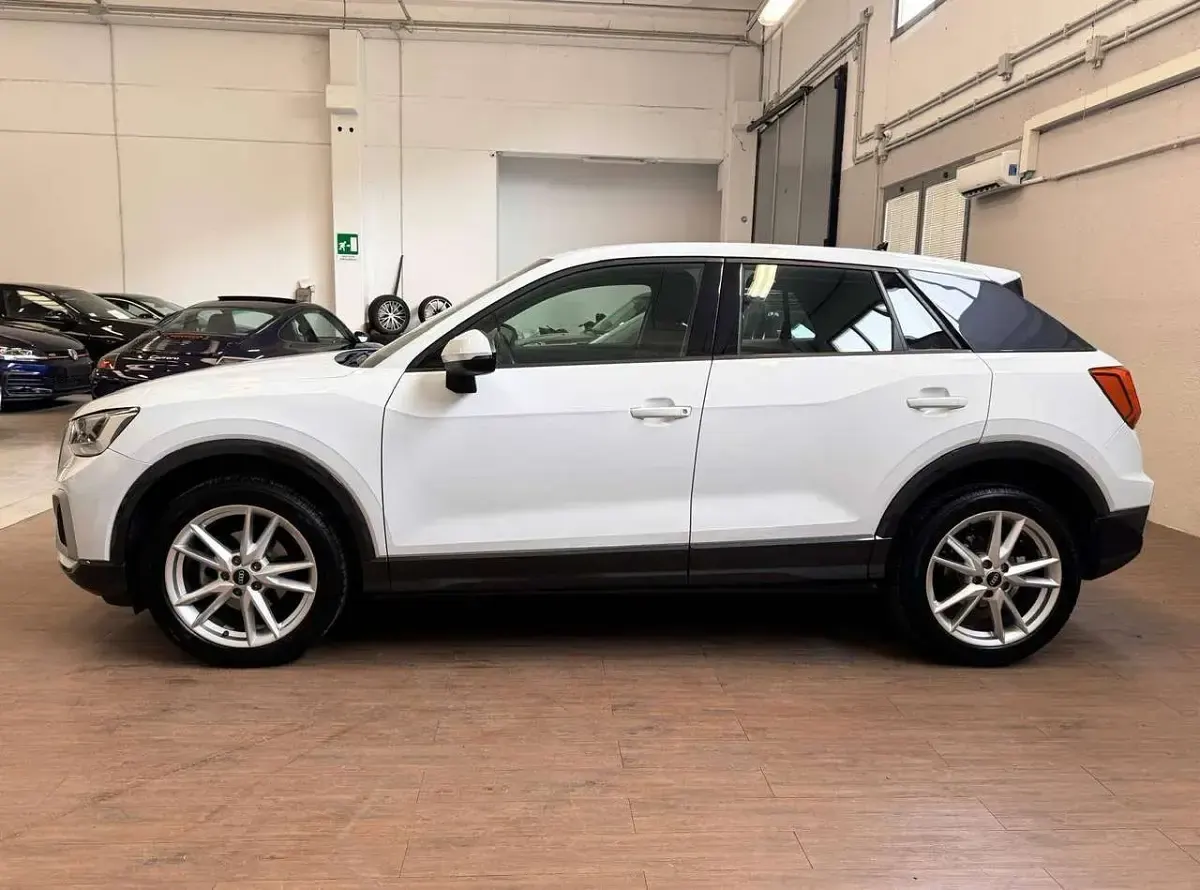 Usata Audi Q2 Admired 116 CV (85 kW) 2021 Bianco SUV