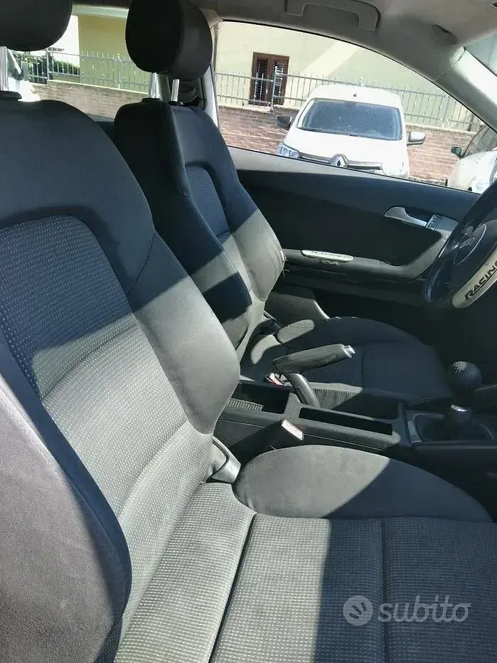 Usata Audi A3 140 CV (102 kW) 2003 Grigio Utilitaria