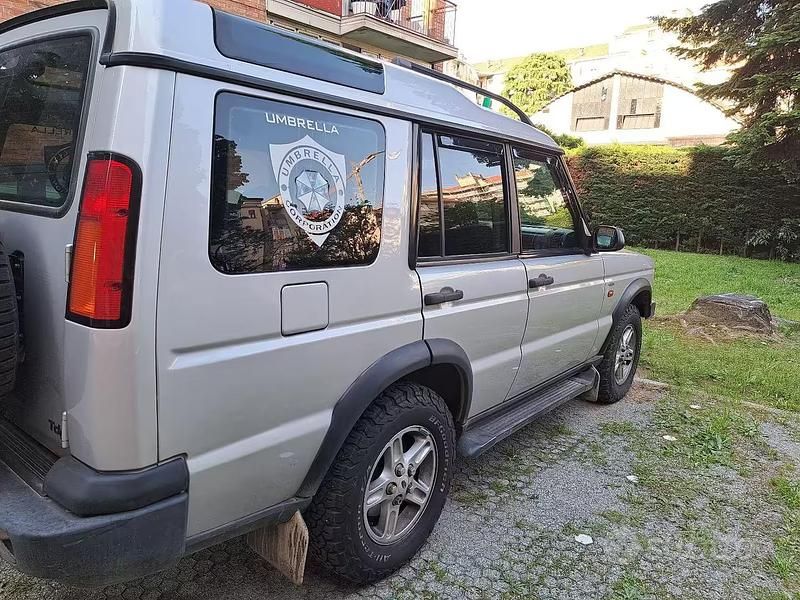 Usata Land Rover Discovery 2 138 CV (101 kW) 2002 Grigio SUV