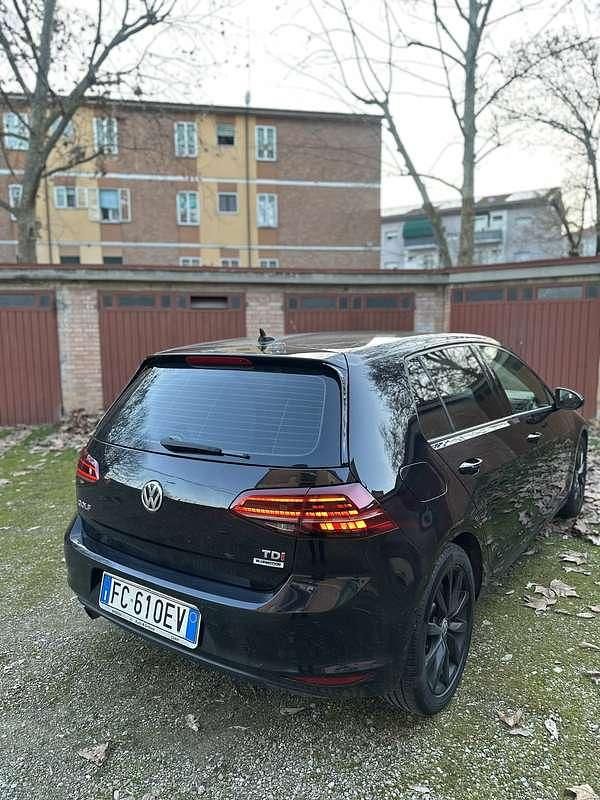 Usata VW Golf VII Highline 116 CV (85 kW) 2016 Berlina