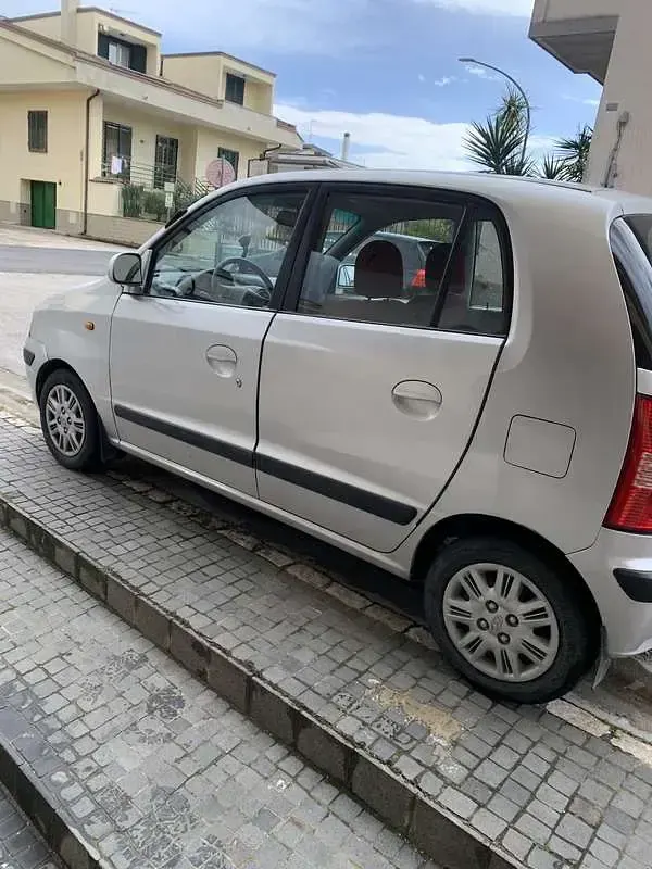 Usata Hyundai Atos Prime 63 CV (46 kW) 2005 Grigio Utilitaria