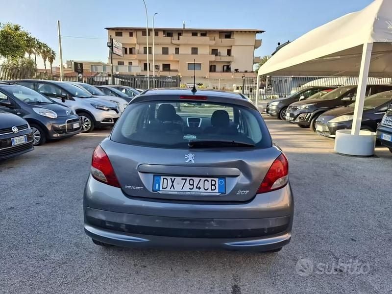 Usata Peugeot 207 75 CV (55 kW) 2009 Grigio Berlina