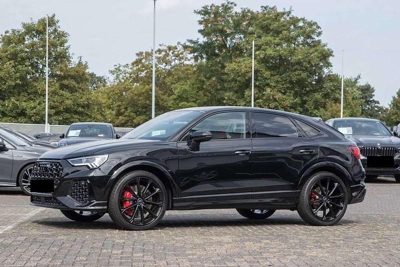 Usata Audi RS Q3 Ambiente 400 CV (294 kW) 2023 Nero SUV
