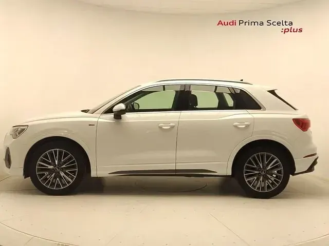 Usata Audi Q3 S-Line 150 CV (110 kW) 2022 Bianco ibis SUV