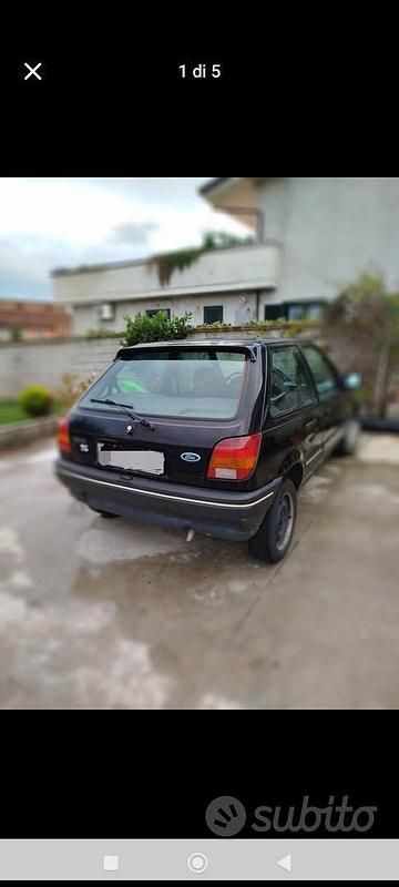 Usata Ford Fiesta 1989 Nero Utilitaria