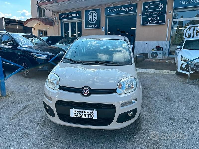 Usata Fiat Panda Easy 69 CV (50 kW) 2015 Beige Utilitaria