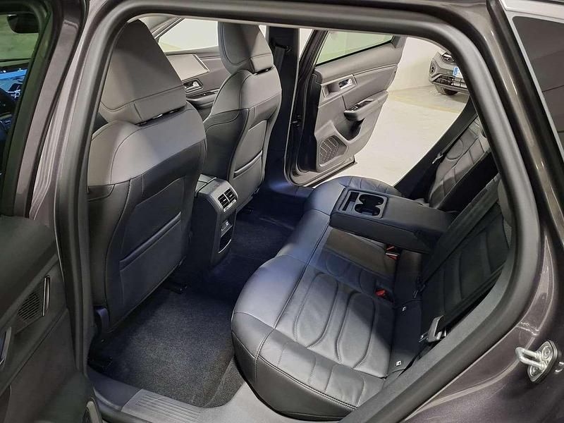 Nuova Citroën C5 X PureTech 131 CV (96 kW) 2025 Platinum grey Station wagon