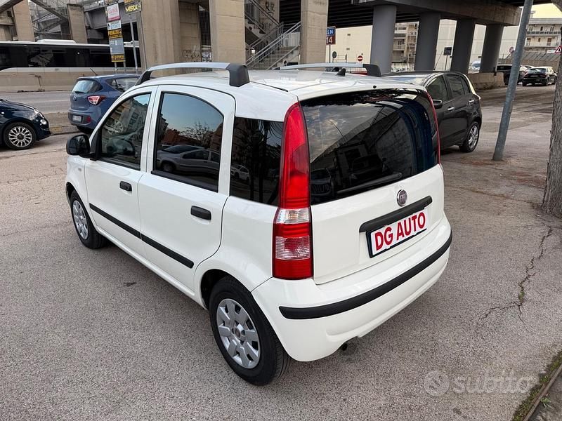Usata Fiat Panda 69 CV (50 kW) 2011 Bianco Berlina