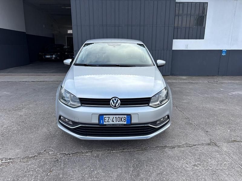Usata VW Polo 75 CV (55 kW) 2015 Grigio Berlina