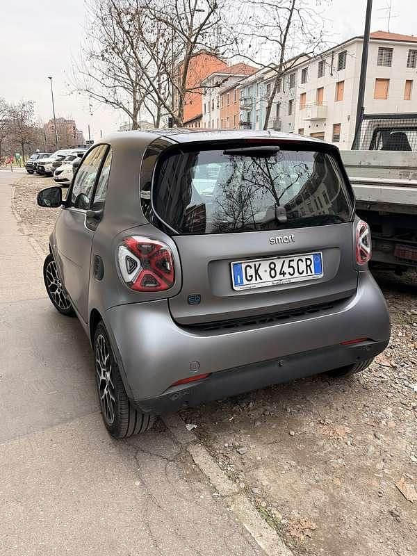 Usata Smart ForTwo Coupé 41 kW (56 CV) 2022 Utilitaria
